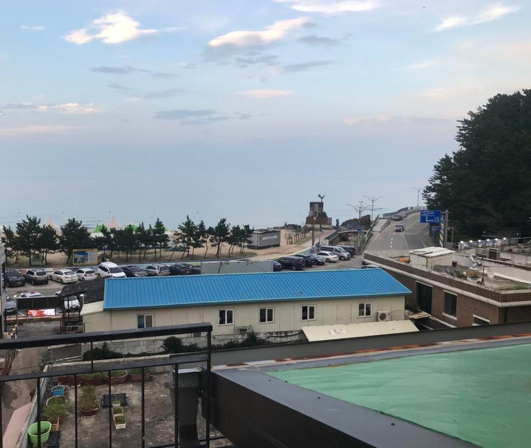 Dalnaru Guesthouse サムチョク エクステリア 写真